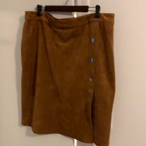Faux Suede classic “leather” skirt.  12-14.  New
